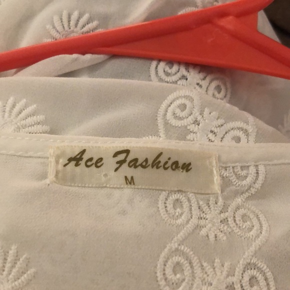 Women’s Ace Fashion Top size M - Picture 5 of 6